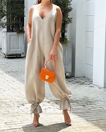 V-neck Suspender Loose Jumpsuit