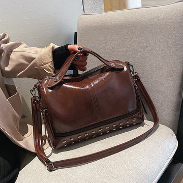 Single Shoulder Diagonal Bag Soft Leather