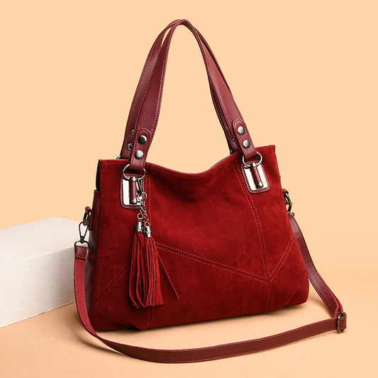 2023 Atmospheric Stitching Fluted Commuter Tassel Bag