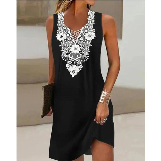 Color Block Lace Sleeveless Shift Dress